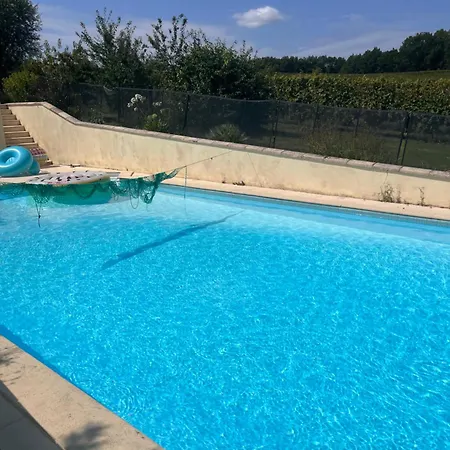 بيت ضيافة Aux Vignes D'arnaud Loubes-Bernac