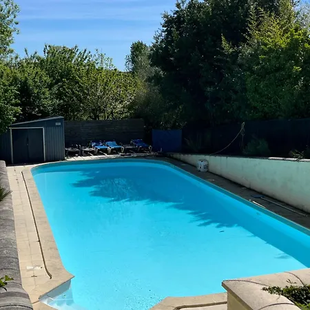 بيت ضيافة Aux Vignes D'arnaud 3*