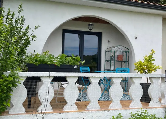 Aux Vignes D'arnaud Gæstehus Loubes-Bernac